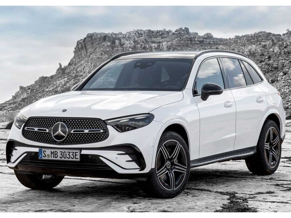 2023-Mercedes-Benz-GLC Carbike360.jpg