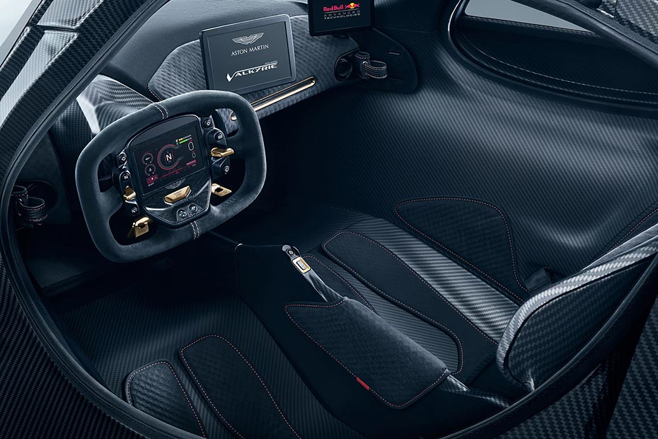 Aston Martin DBS Superleggera Interior Image