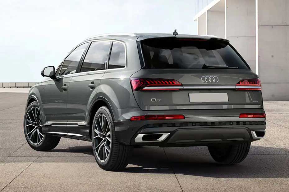 Audi-Q7 Left Side Rear View