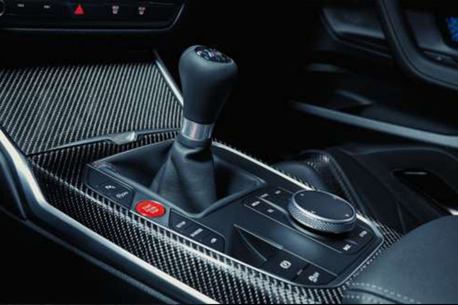 BMW-M2_Gear-shifter