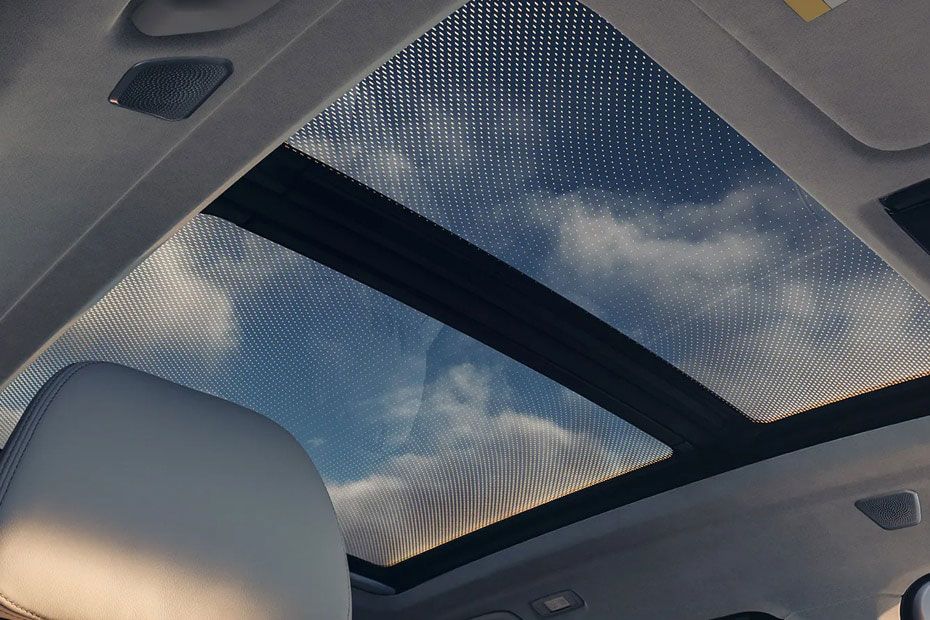 BMW_X7_sunroof