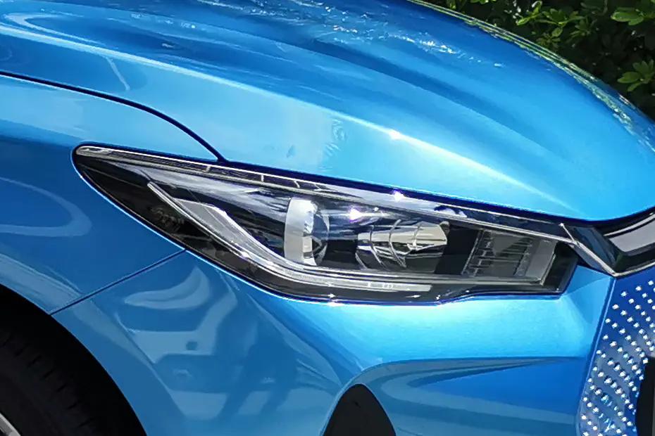 BYD E6 headlight