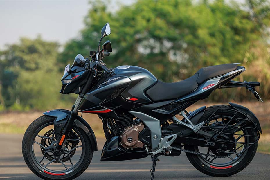 Pulsar ns 250 2024 bike price