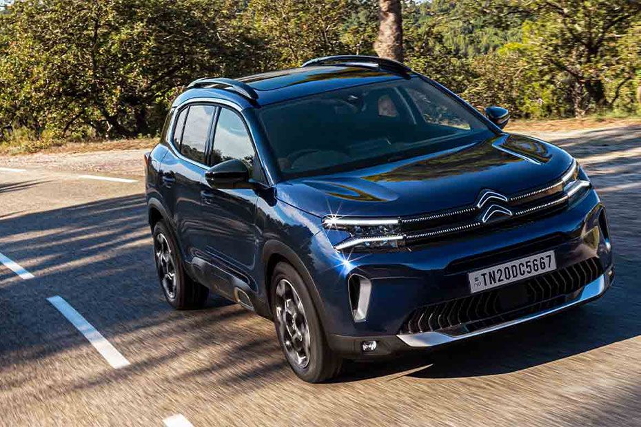 Citroen C5 Aircross Right Side Front View