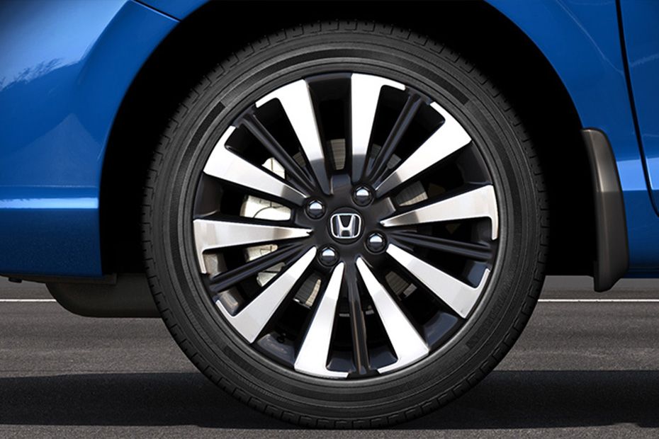 Honda_City_tyre