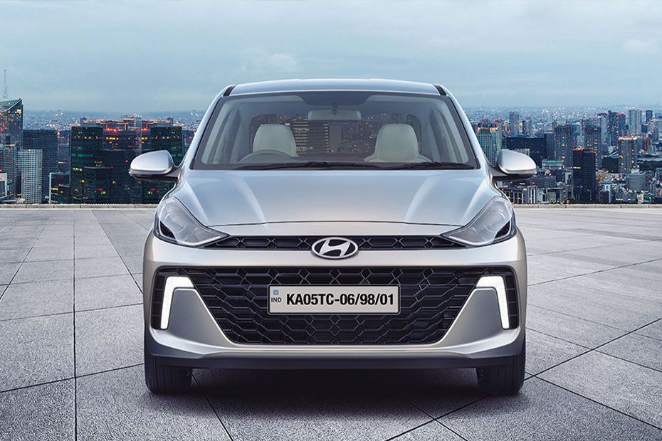 Hyundai_Aura_front-view