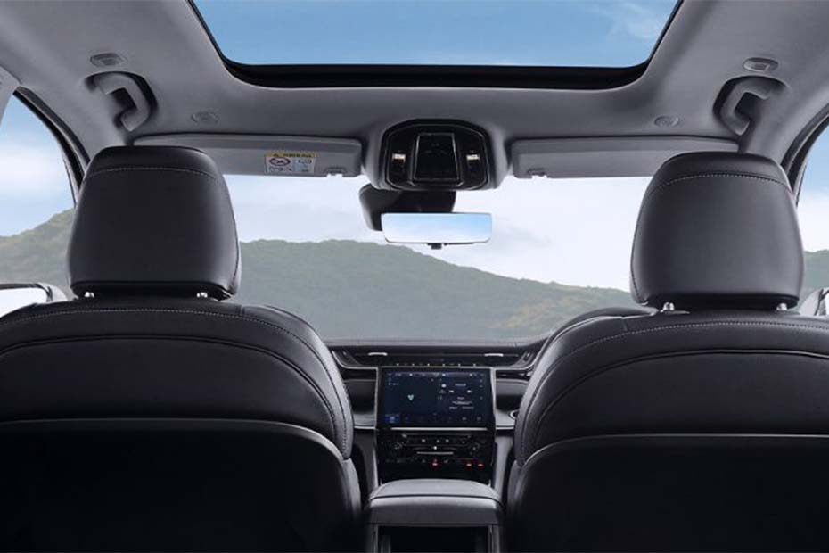 Jeep Grand Cherokee Interior Image