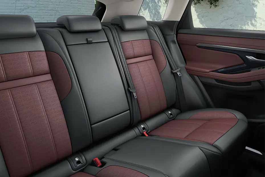 Land-Rover Range Rover Evoque Rear Seats