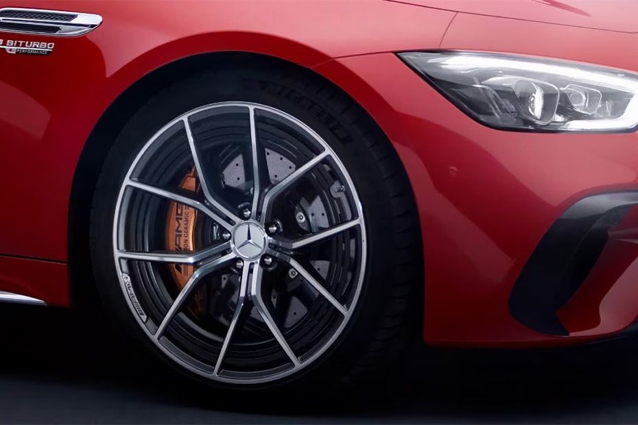 Mercedes-AMG-GT63-S-E_Tyre