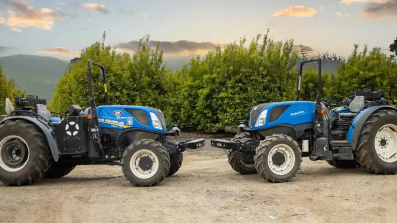 New Holland and Bluewhite Collaborate on Autonomous Tractor Solutions