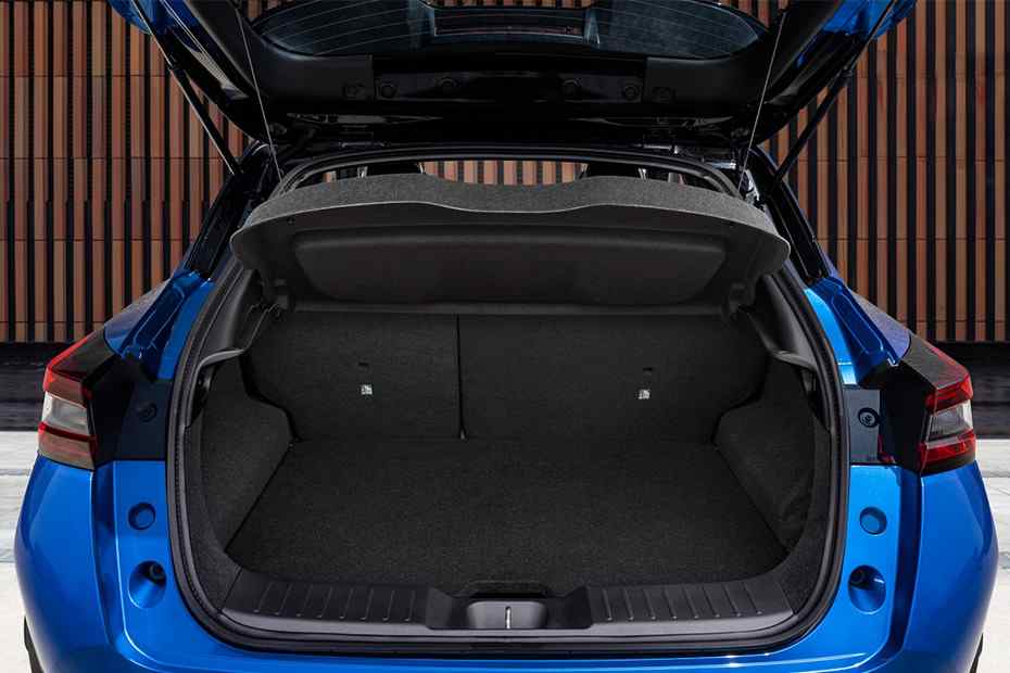 Nissan Juke Boot Space