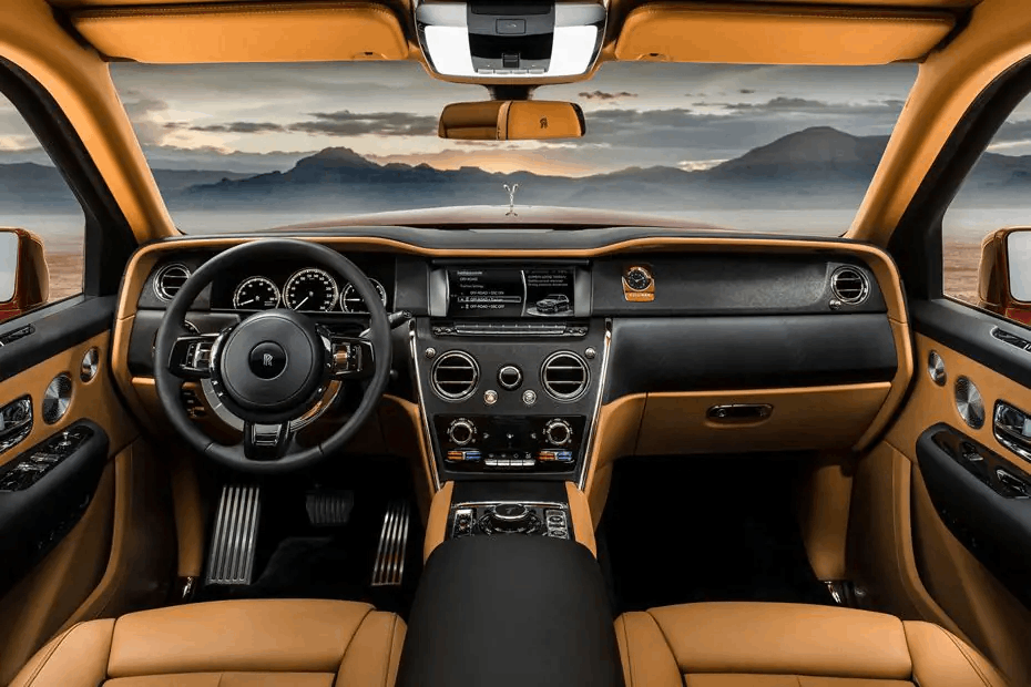 Rolls-Royce Cullinan Dashboard