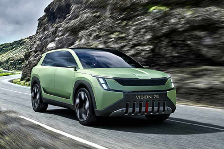 Skoda Vision 7S Right Side Front View