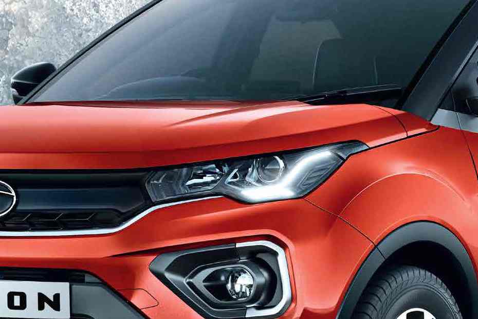 Tata Nexon Headlight