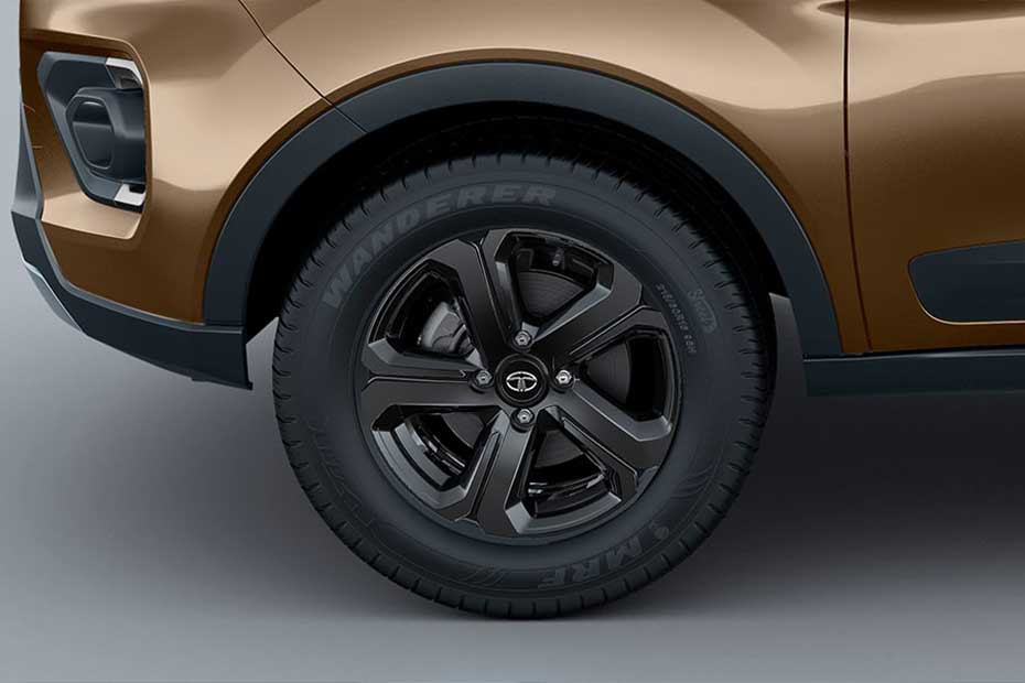 Tata-Nexon-EV-Prime_Alloy-wheels