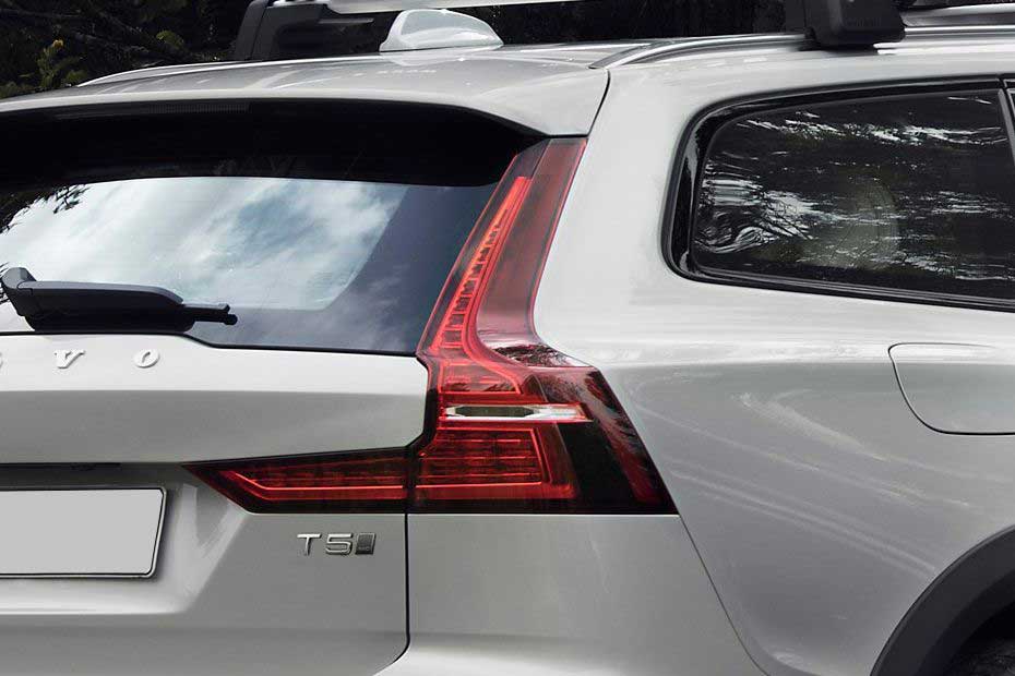 Volvo V60 Cross Country Tail Light