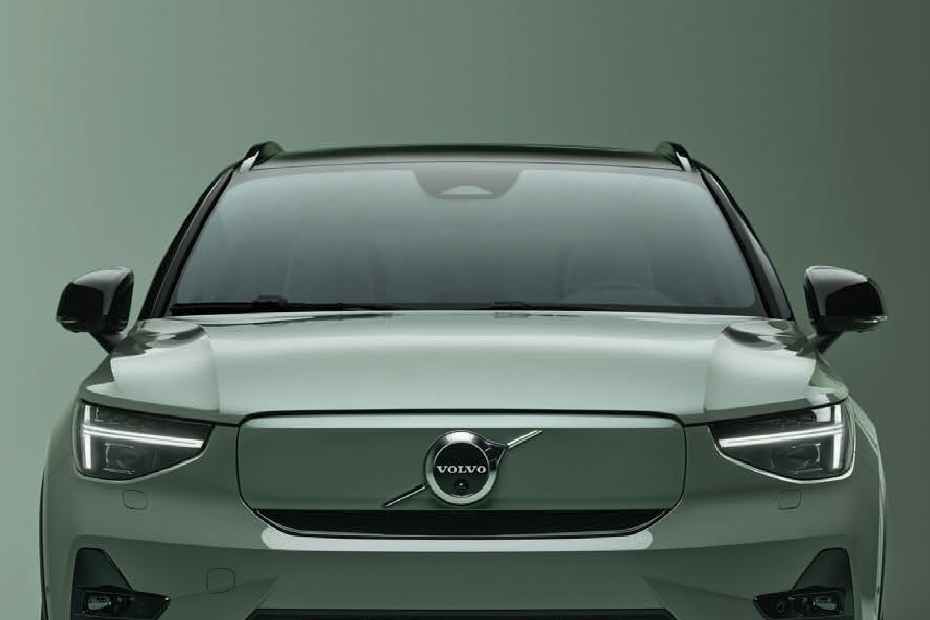 Volvo XC40 Recharge Grille