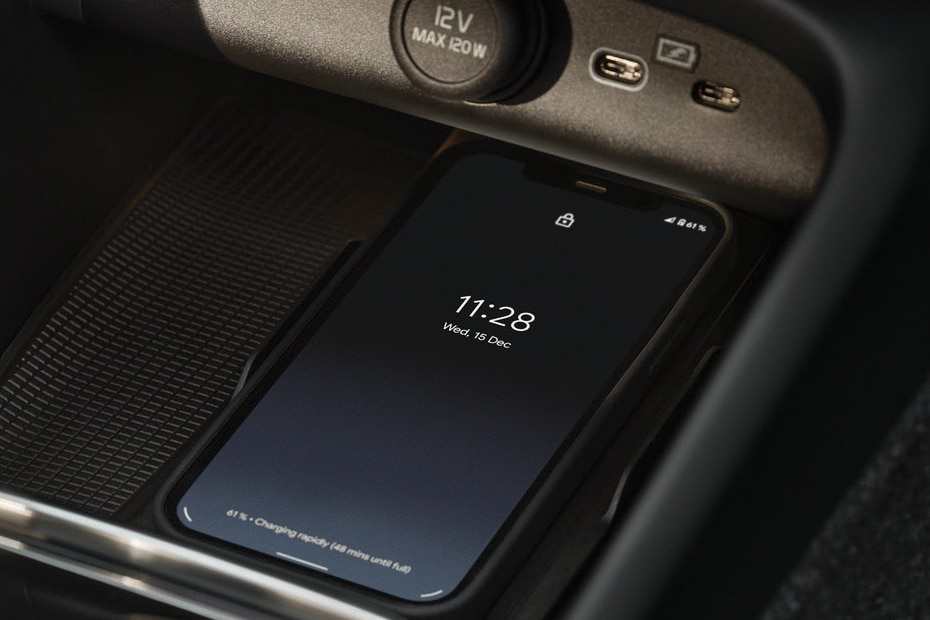 Volvo XC40 Recharge Wireless Charging Pad