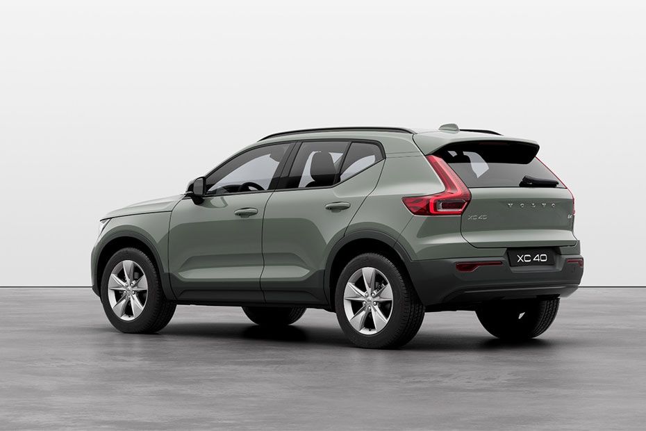 Volvo-XC40-rear-left-side