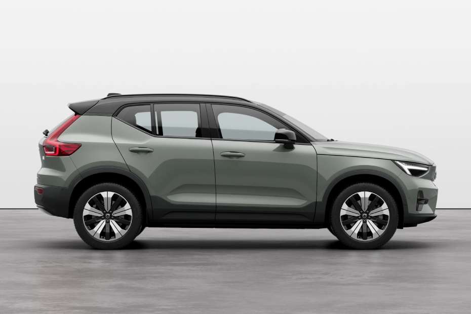 Volvo XC40 Recharge Right Side View