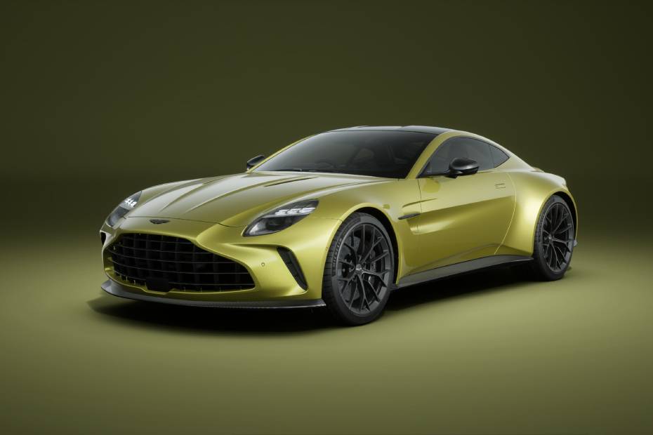 Aston Martin Vantage Front Left Three Quarter