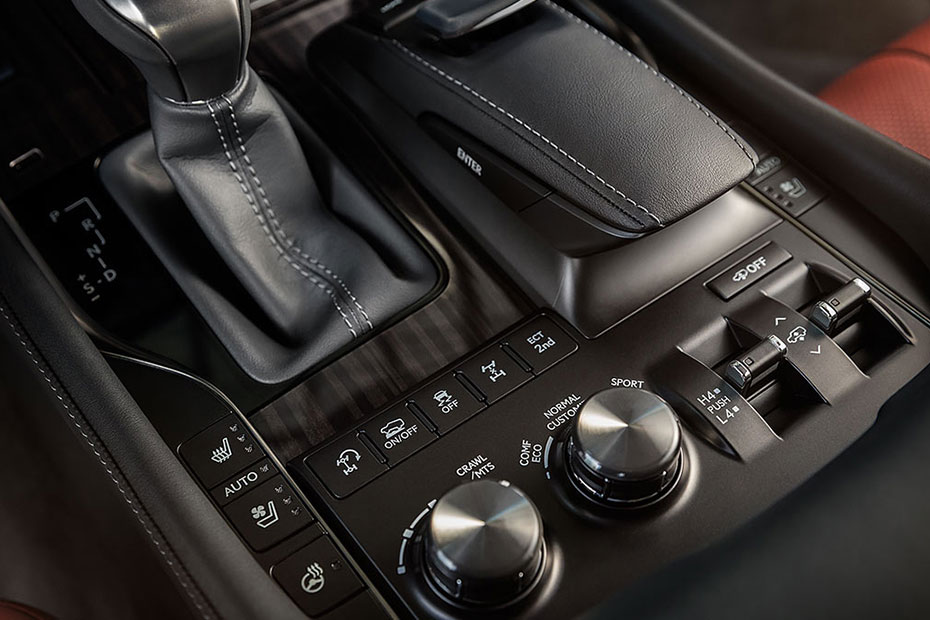 Lexus LX Interior Image
