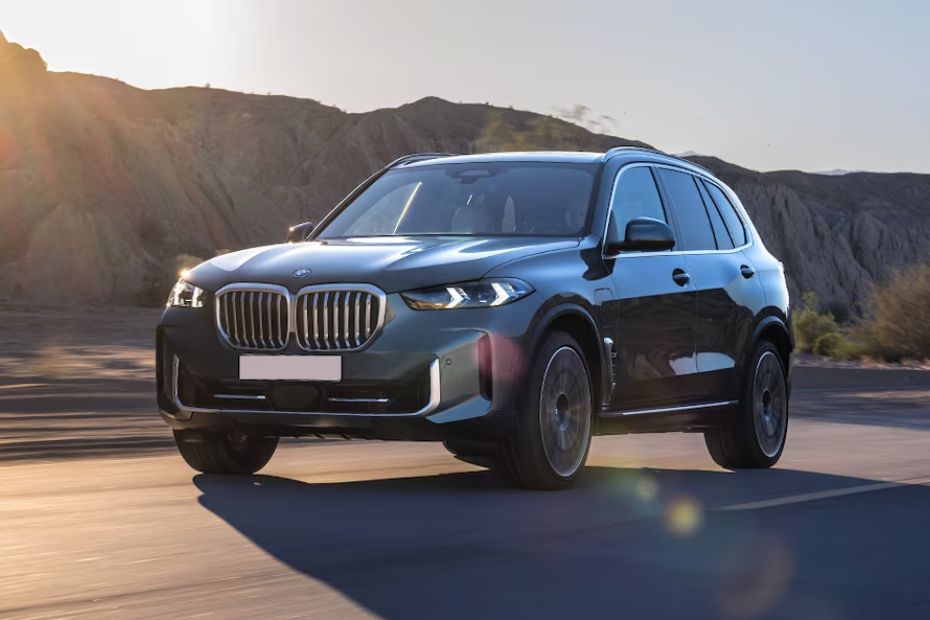 BMW X5 Facelift Left Side Front View