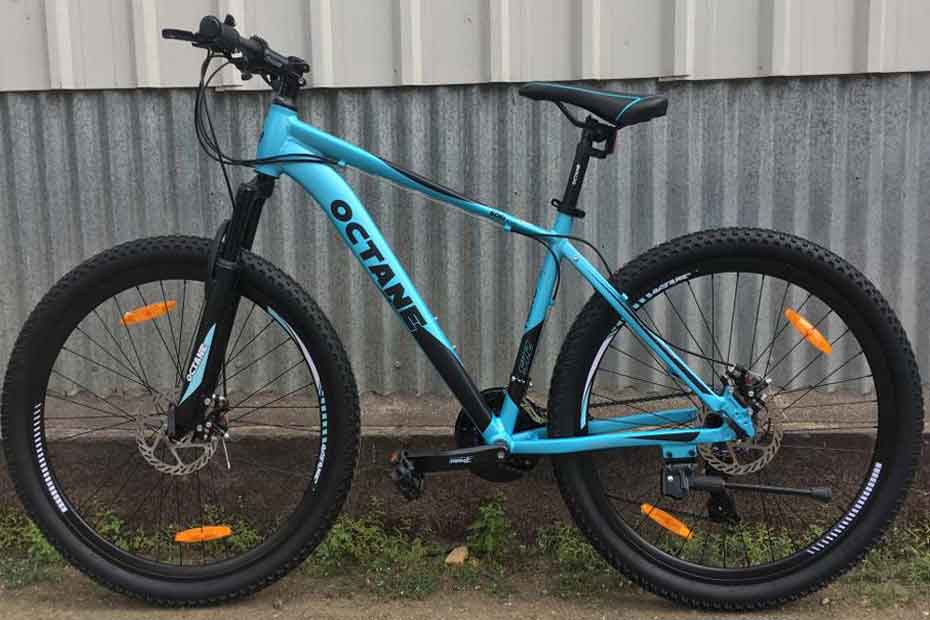 24 inch mongoose excursion mountain bike