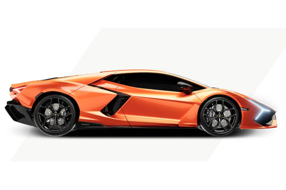 Lamborghini Revuelto Right Side View