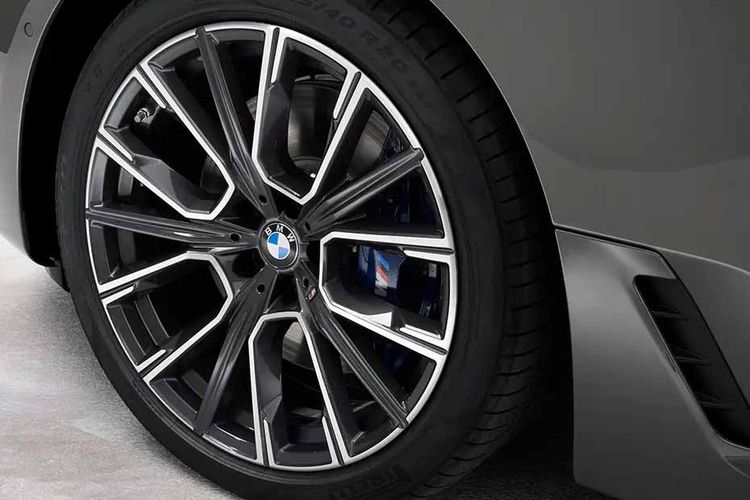 BMW 6 Series GT Wheel