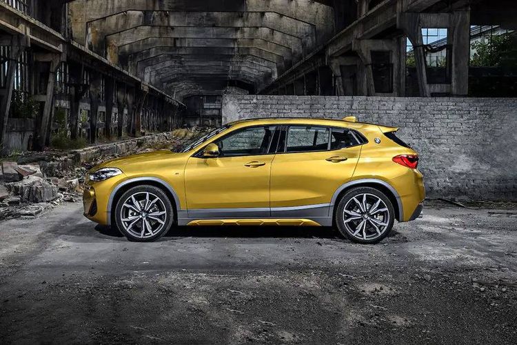 BMW X2 Left Side View