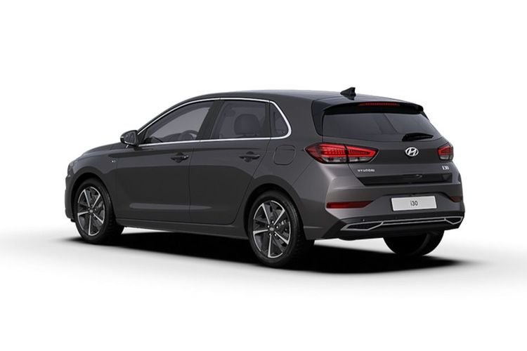 Hyundai-i30-rear-left-side-view