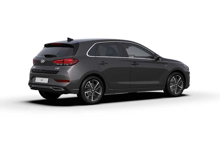 Hyundai-i30-rear-right-side-view