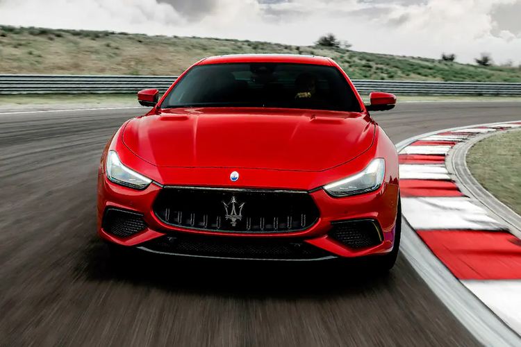 Maserati Ghibli front