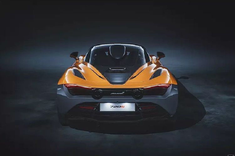 McLaren 720 S Front View