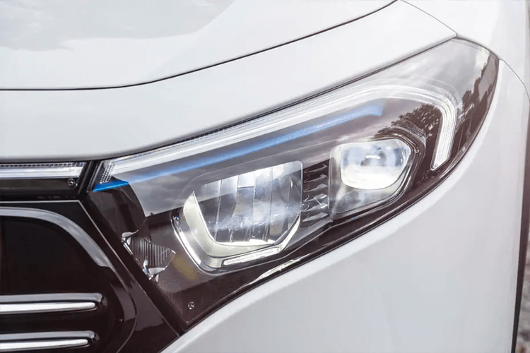 Mercedes-Benz EQA Headlight