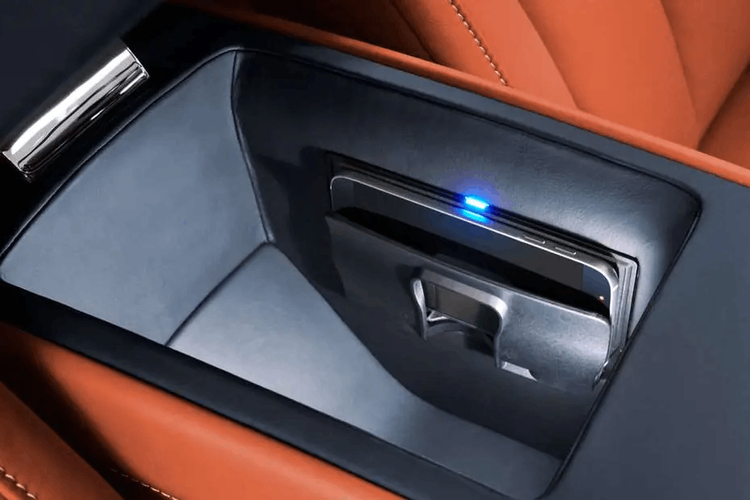 Rolls-Royce Phantom Interior Image