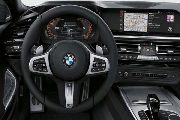 BMW Z4 Steering Wheel View