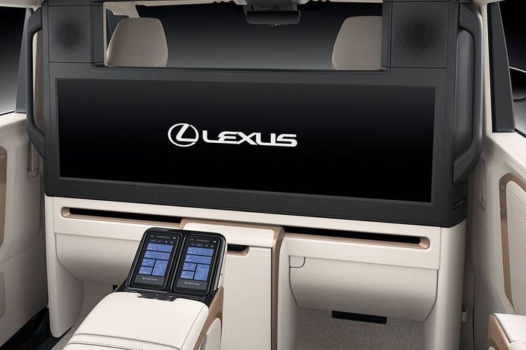Lexus LM Screen