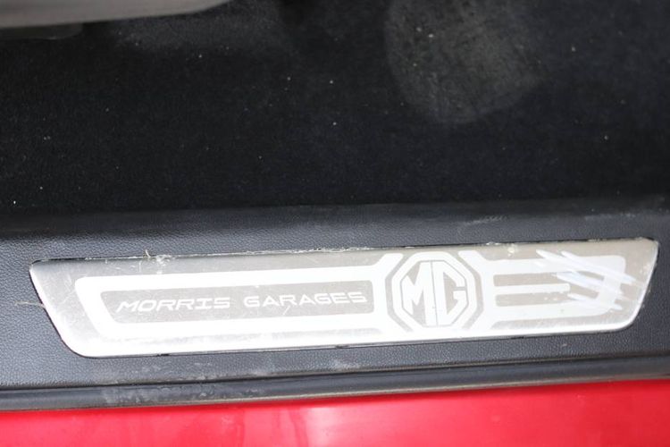 MG Hector MG Brand Plate