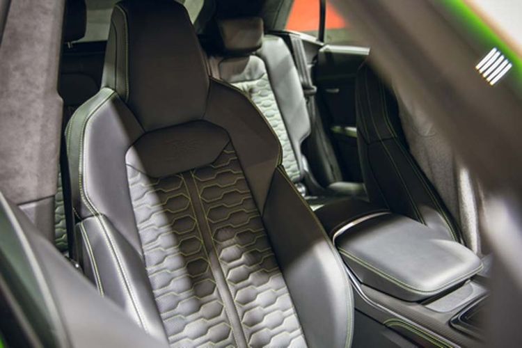 Audi RS Q8 Seat Headrest