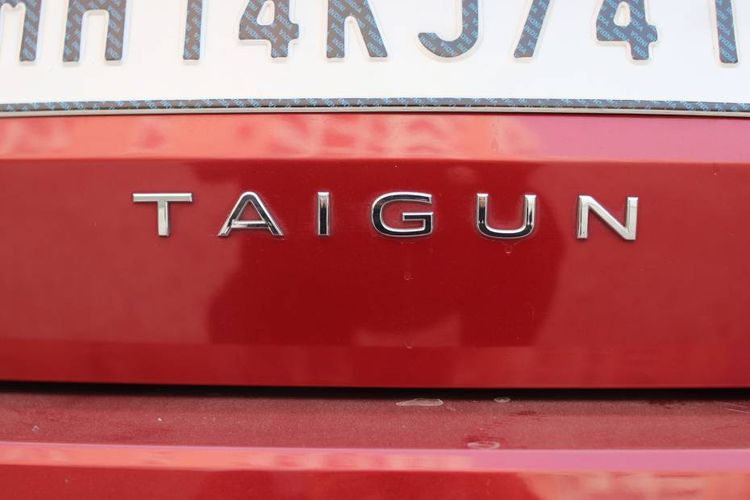 Volkswagen Taigun Branding