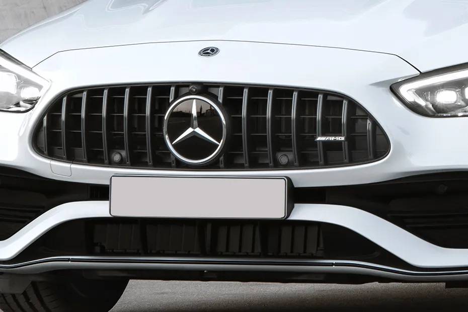 Mercedes Benz AMG C 43 Grille