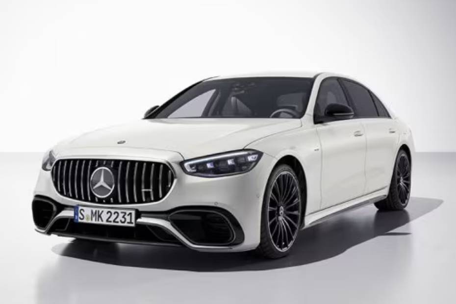 Mercedes-Benz AMG S 63 E Performance Left Front Three Quarter