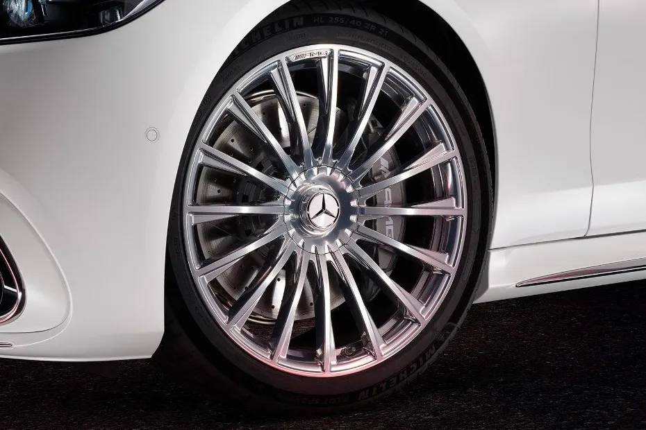 Mercedes-Benz AMG S 63 E Performance Wheel