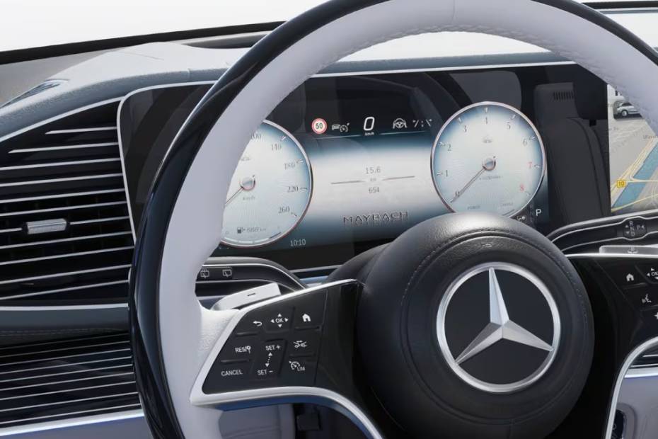 Mercedes-Benz Maybach GLS Digital Cockpit Display