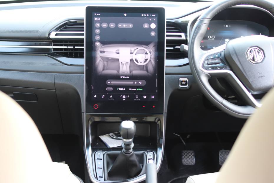 MG Hector Infotainment System