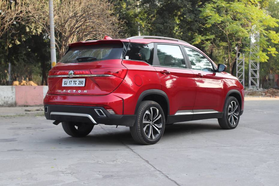 MG Hector Right Rear Three Quarter