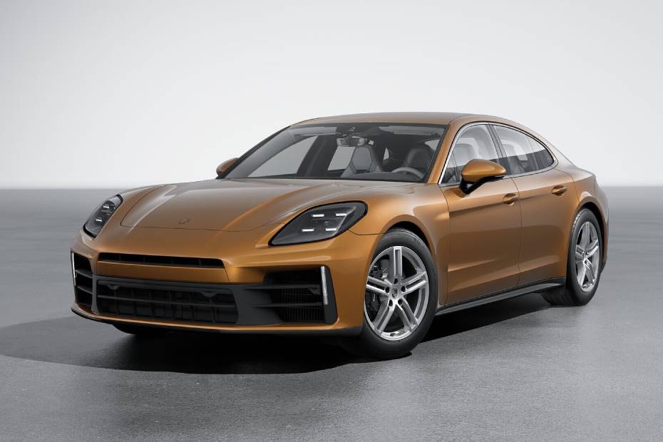 Porsche Panamera Left Side Front View