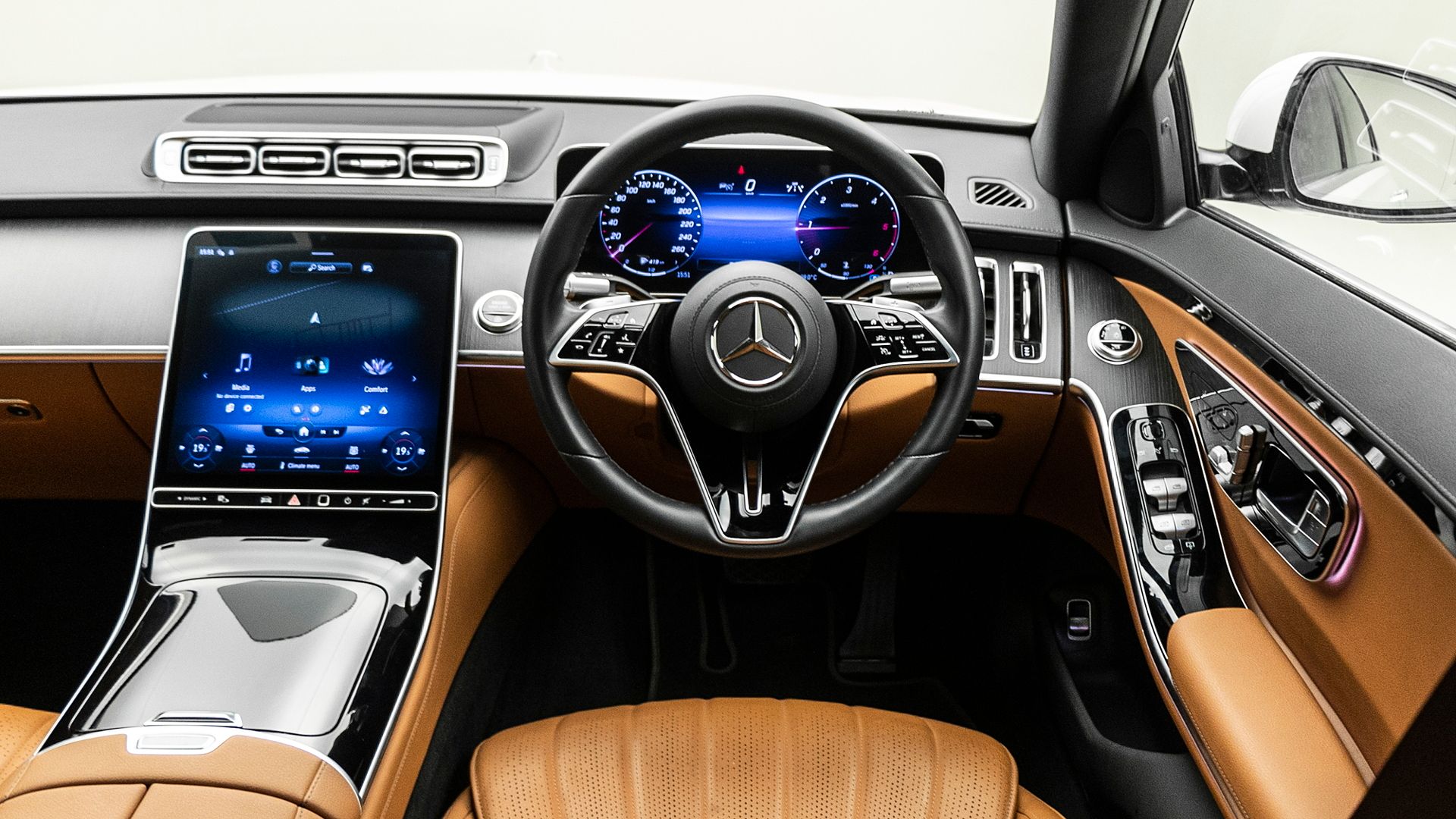 s-class-interior